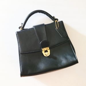 Black Ronora handle bag